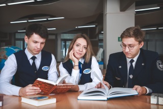 Студенты УрГУПС
